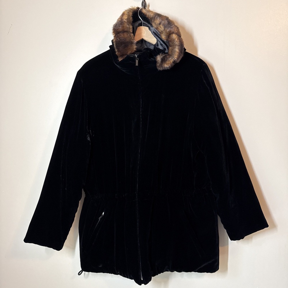 Lauren Ralph Lauren Coat Black Size M Hooded Coat Fur Trim Silk Luxe Quilted